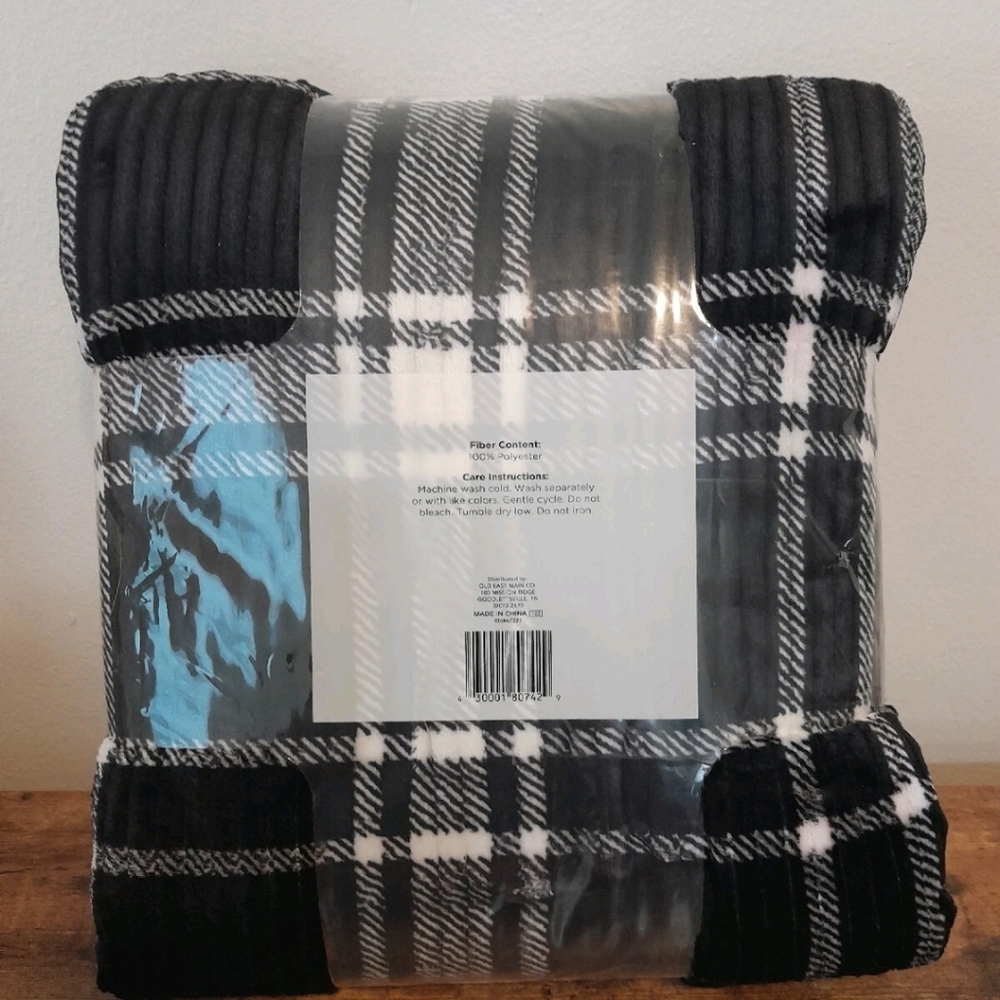 Comfort Bay Super Soft Blanket